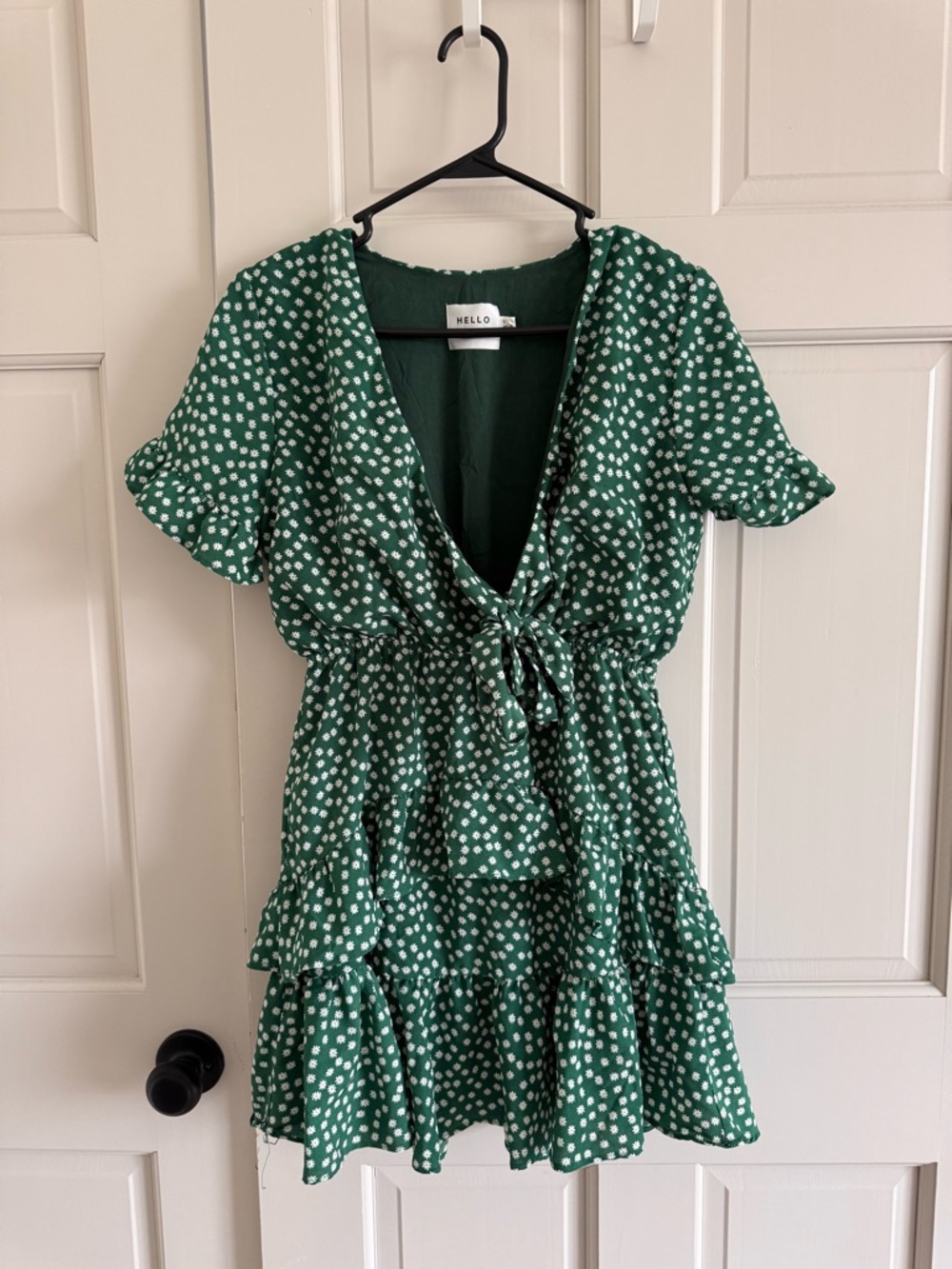 Hello Molly green mini dress size 4